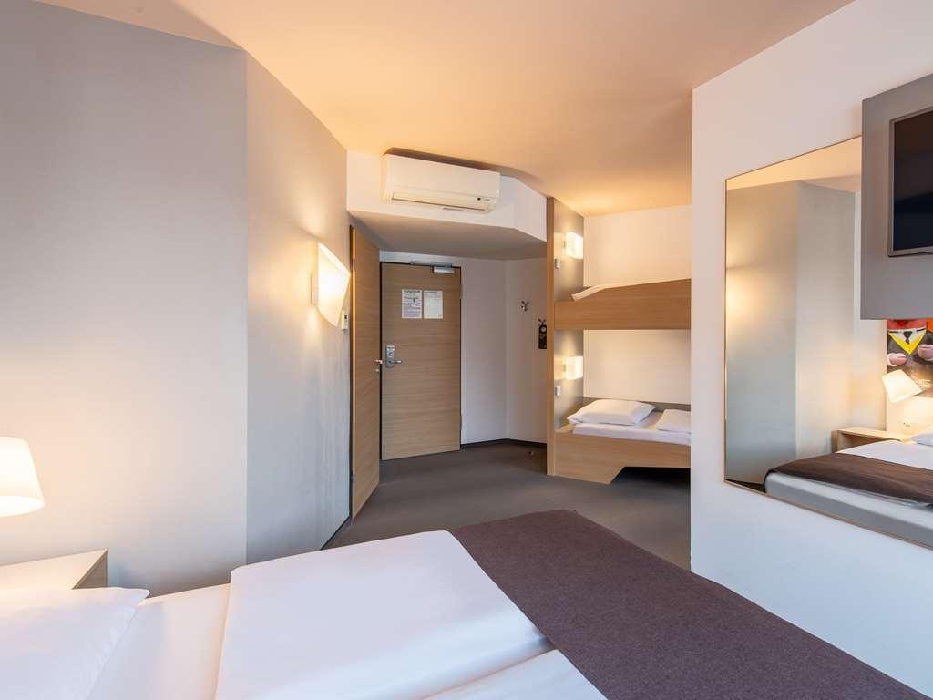 B&B Hotel Schweinfurt-City Habitación foto